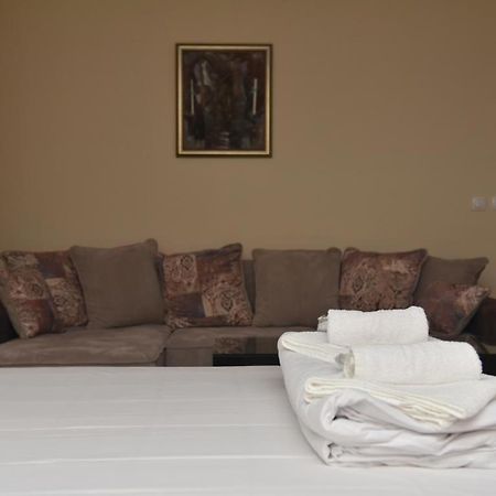 Villa Lunar Lux ครูเชวัซ ภายนอก รูปภาพ